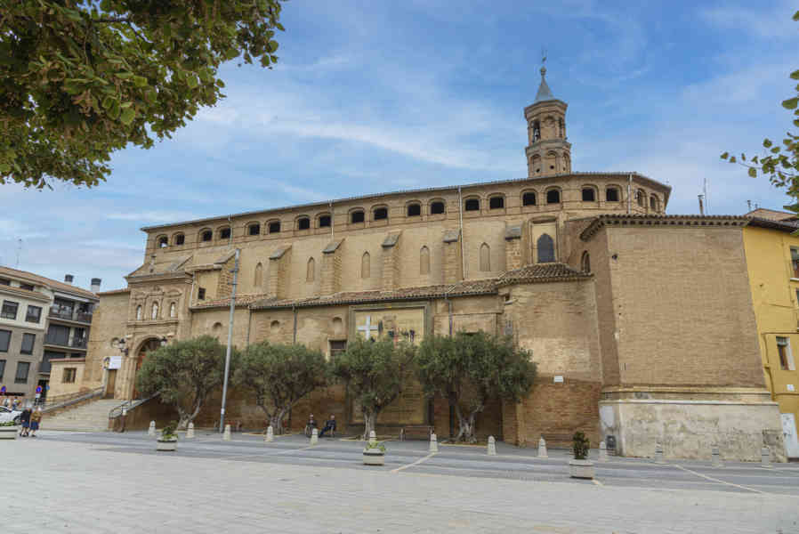 Huesca - Barbastro 38 - iglesia de San Francisco.jpg